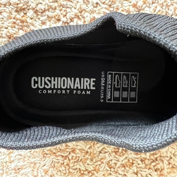 Perfect Walking Slip On Tennis Shoe - Picture 3 of 7